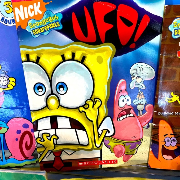 SPONGEBOB SQUAREPANTS NICK JR VINTAGE BUNDLE CUDDLE PLUSH & 5 SPONGEBOB BOOKS - Picture 8 of 15